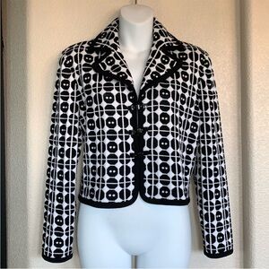 ST JOHN Collection cropped knit jacket, black/white geometric pattern